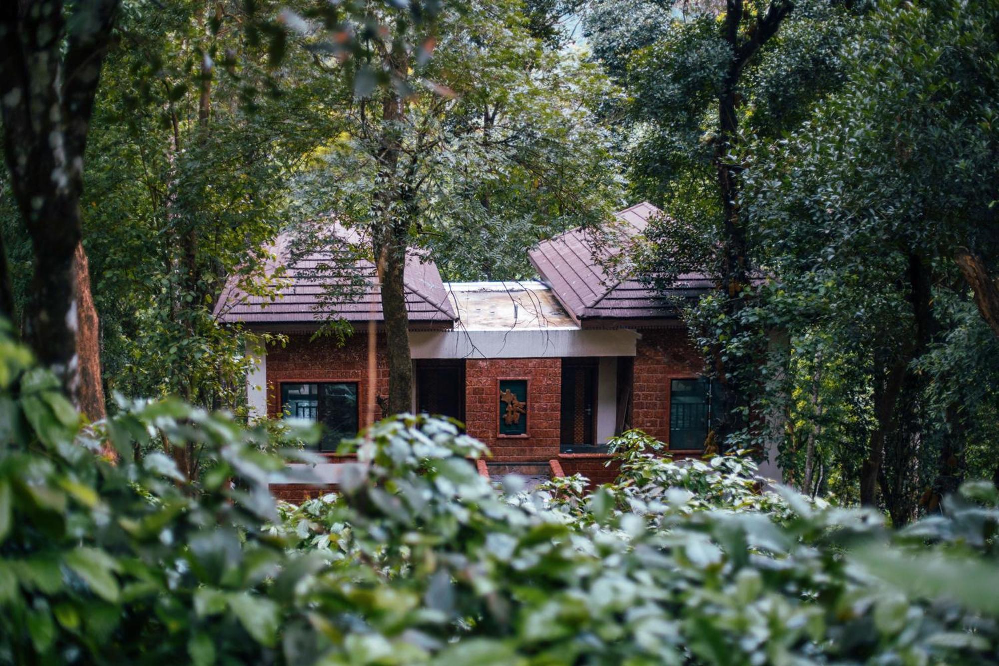 Timbertales Luxury Resort Coorg Мадикери Экстерьер фото